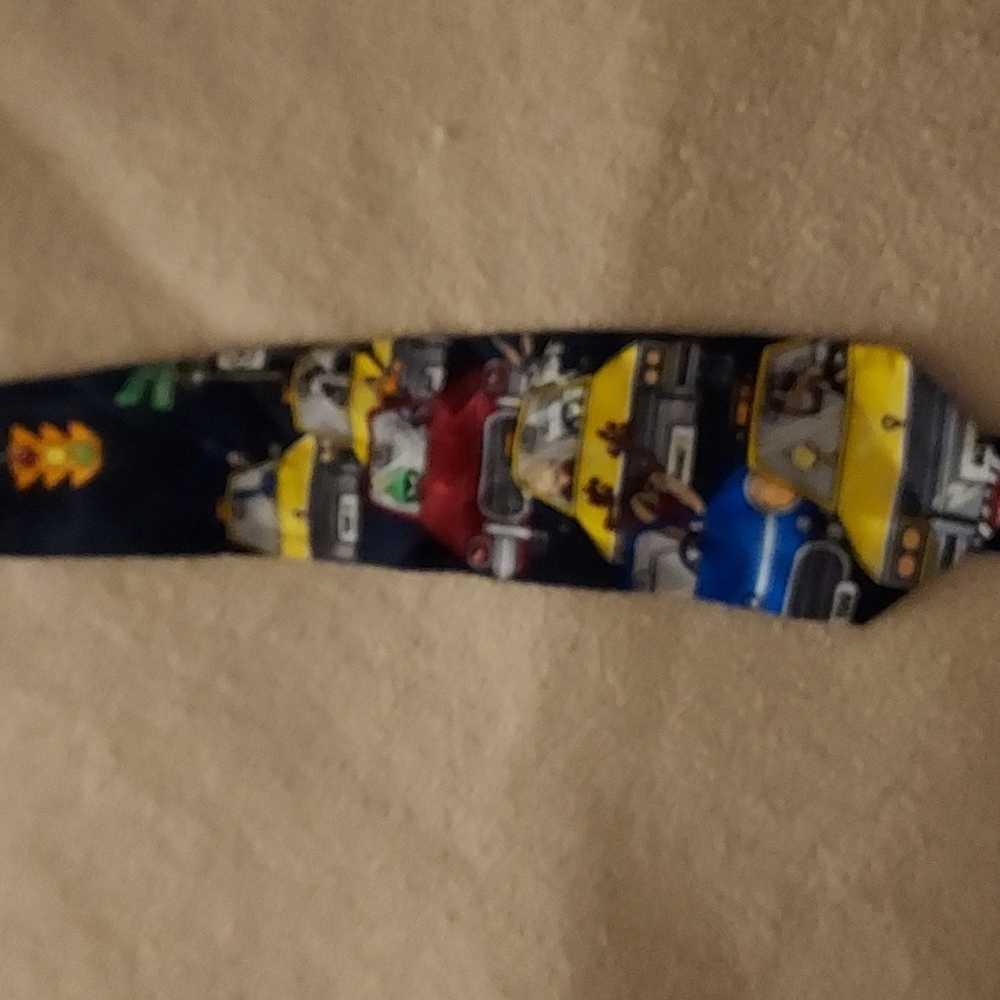 Men's tie